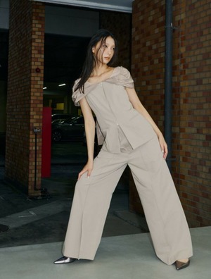 Knot Shirt Docking Setup Dress / BEIGE