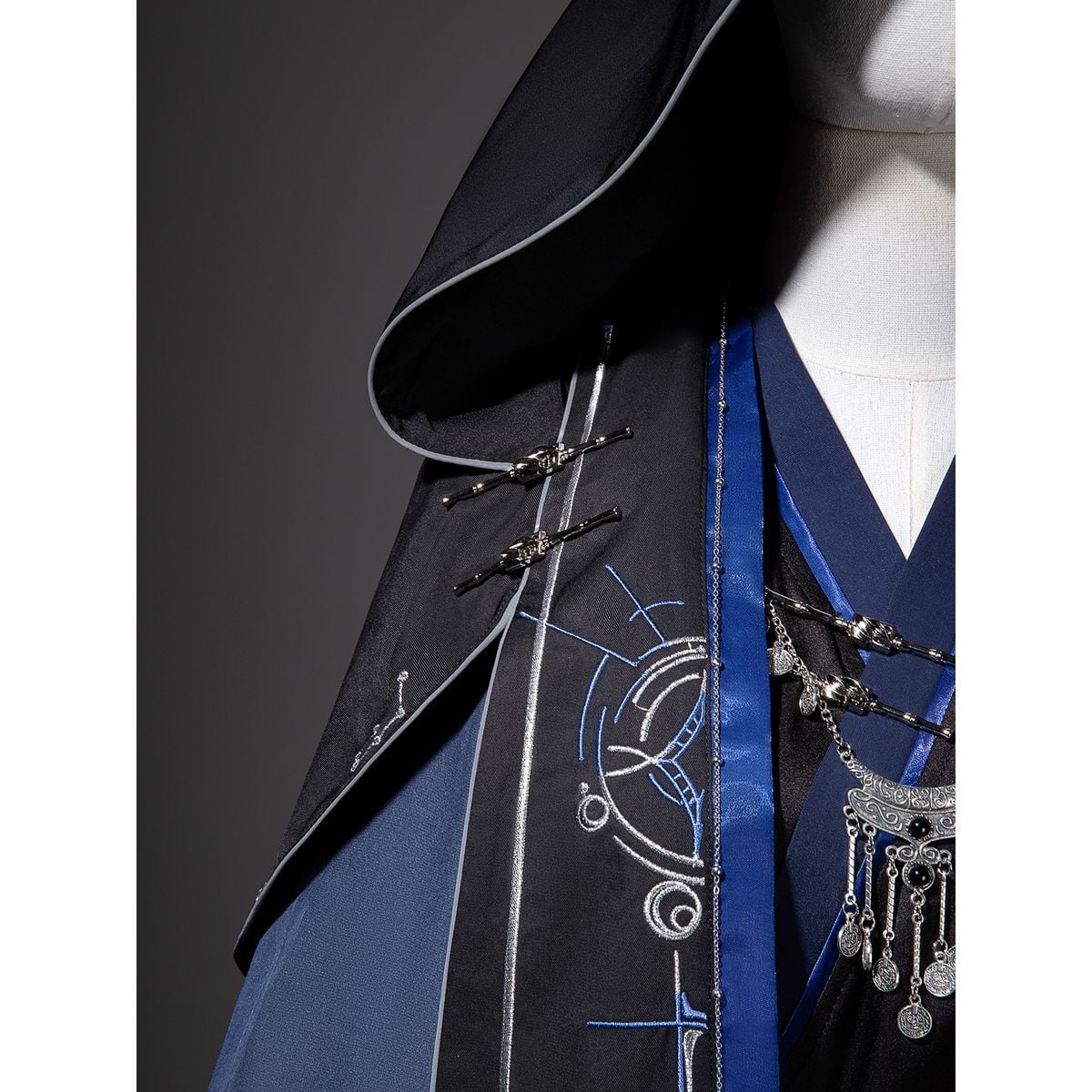 東洋風x黒魔術師モチーフマントセットアップ | Maiden's Rêve