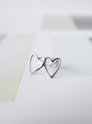 ♡ Heart Stud Earrings / Silver - 014