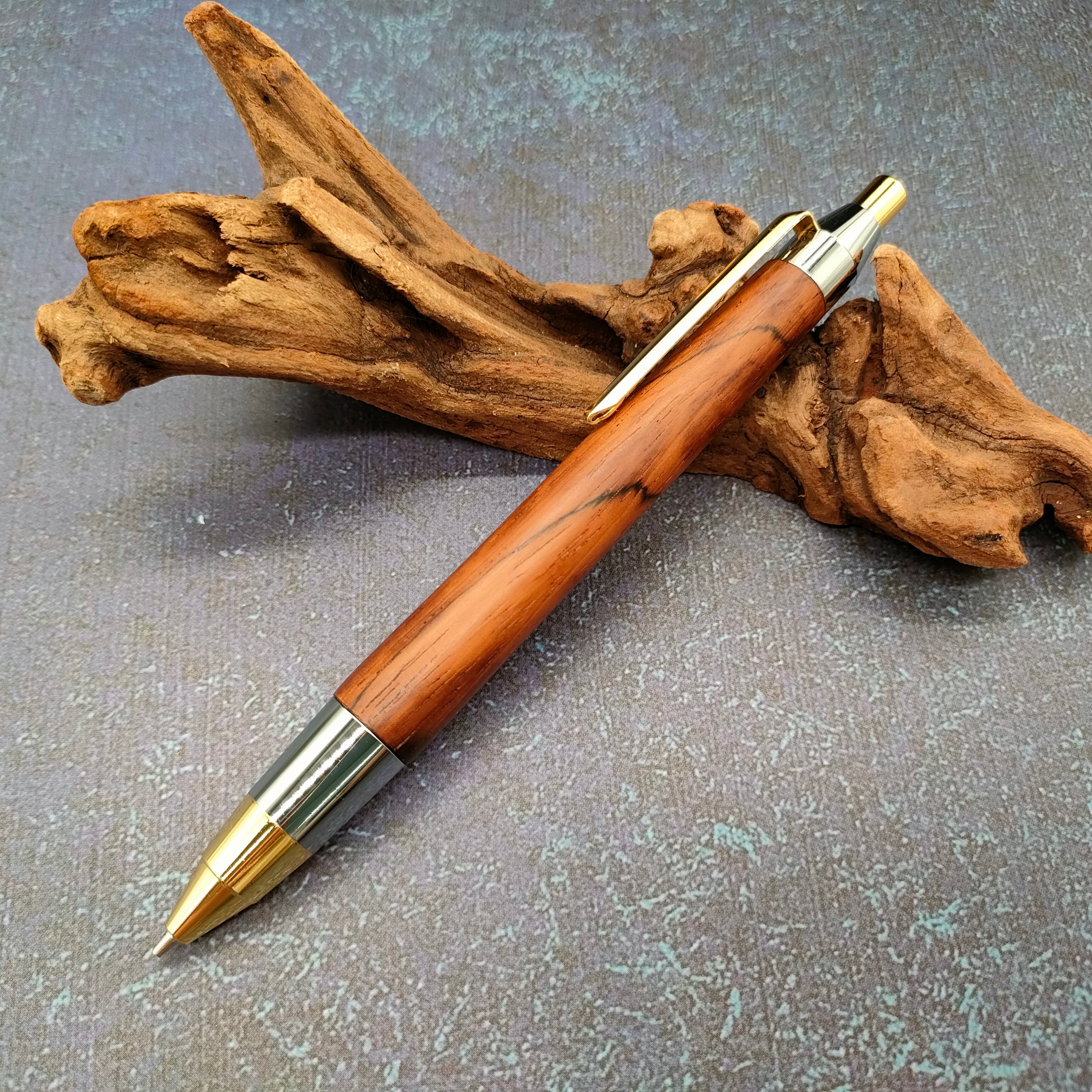 220マーブルウッド木製シャーペン　強低重心ダブルRタイプ　ステンレス ZAWASOUオリジナル金具】木軸シャープペンシル ブラジリアンローズ