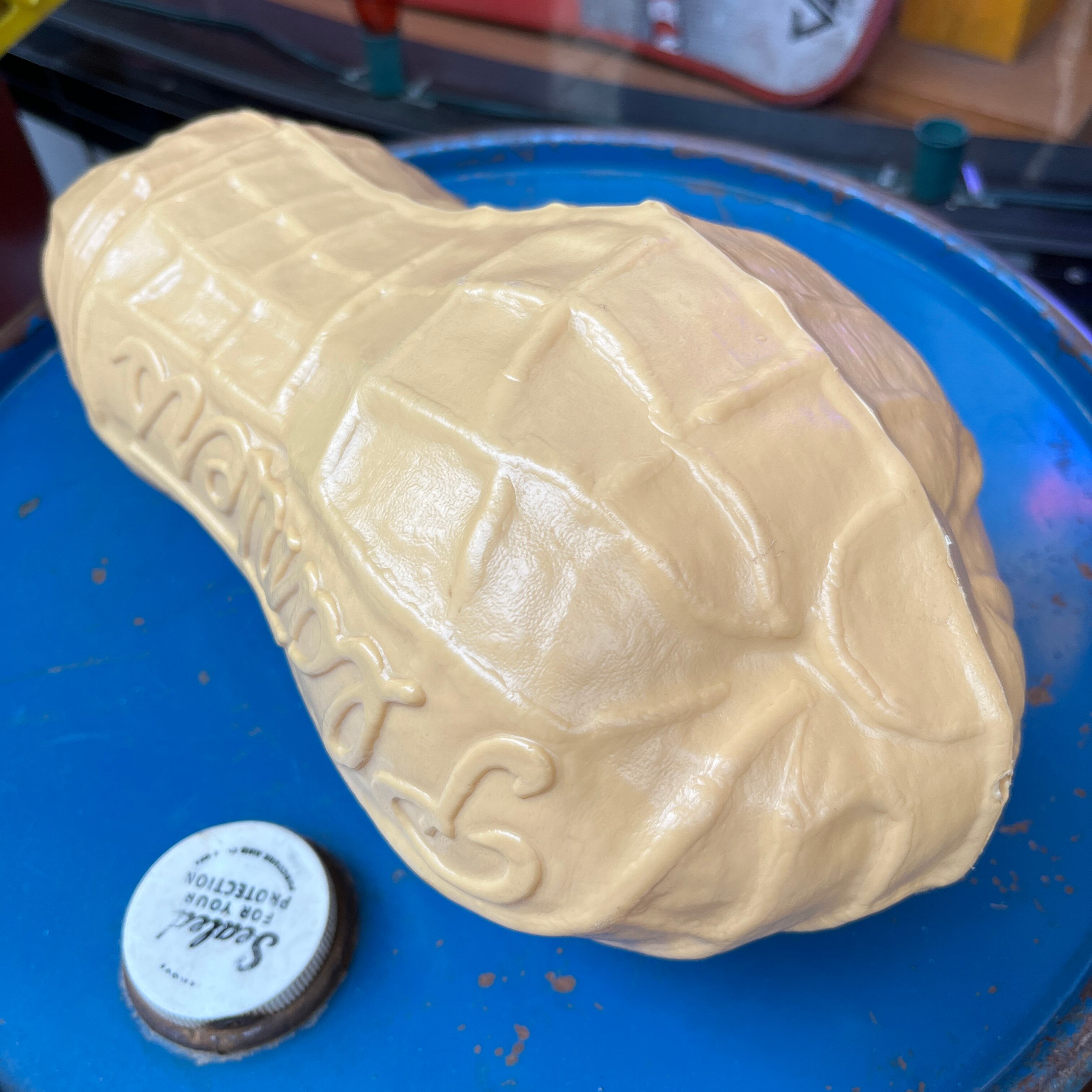 Planters Peanut Container kiarrys