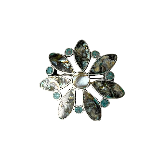 vintage Mexican silver flower motif brooch set with shell