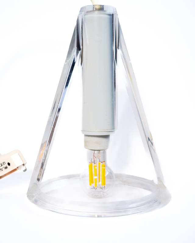 Clear pendant light