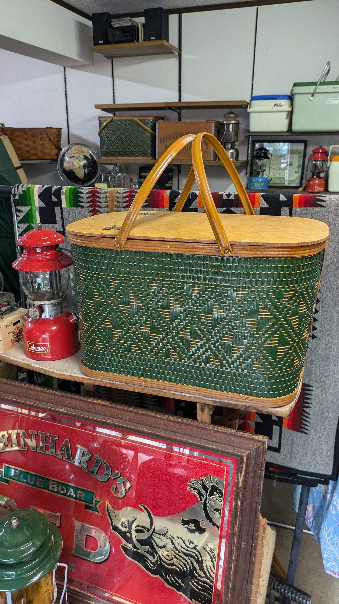 MINT!! Vintage Hawkeye Burlington PicnicBasket GreenDiamond 