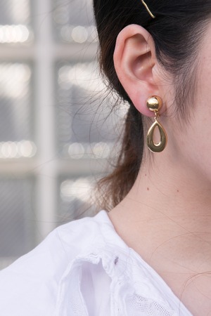 【Run Rabbit Run Vintage 】Monet Gold earring