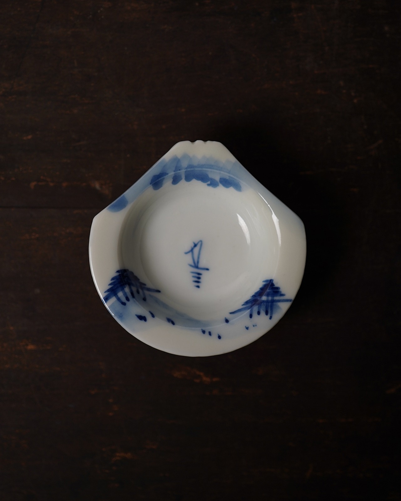 変形皿　富士山　染付　２枚　B