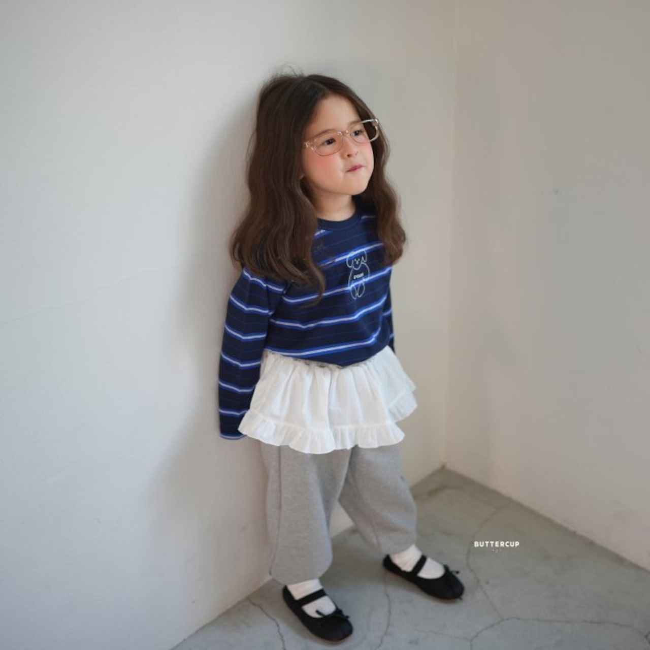 [BUTTERCUP] Bear Clock Finn Tee / [버터컵] 베어어클락핀티