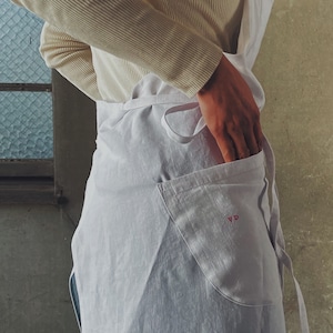 Original apron with french antique linen ①