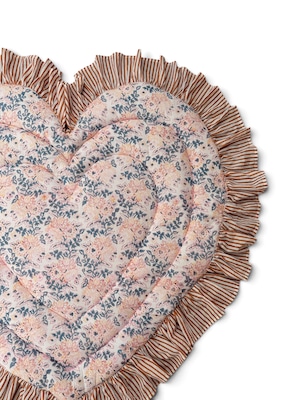 Heart Frill Mat - Combination Color -White Flower【saruche】