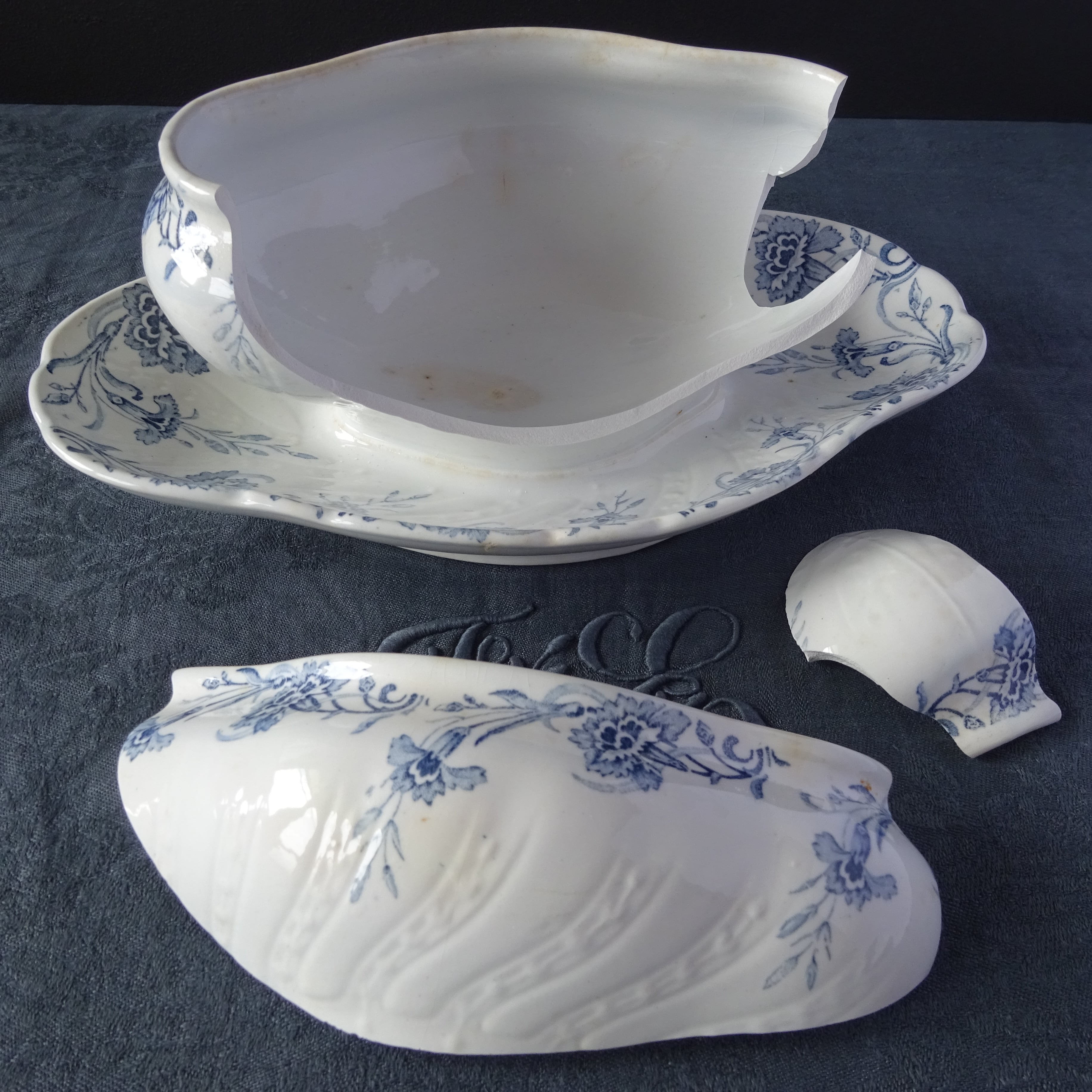 【 Épuisé 】【金継ぎ用】KG Luneville*modèle《KLEBER》Saucière pour Kintsugi