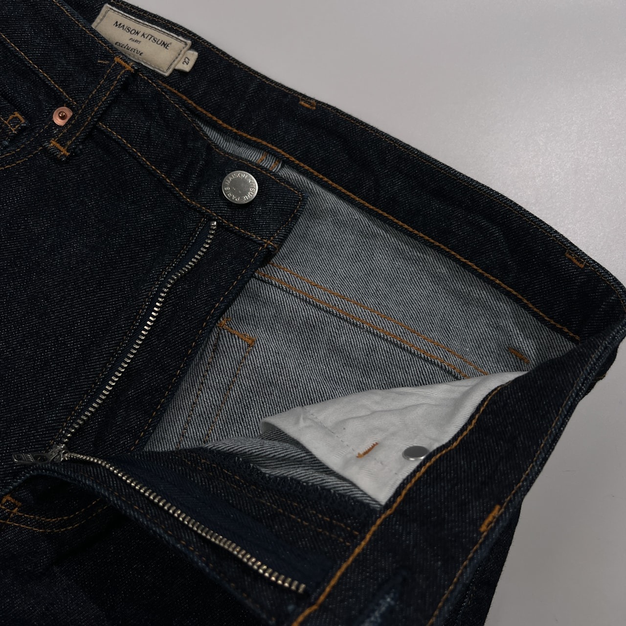 MAISON KITSUNE メゾンキツネ exclusive テーパード スキニー デニムパンツ ジーンズ サイズ 27 /インディゴ系 日本製 ストレッチ