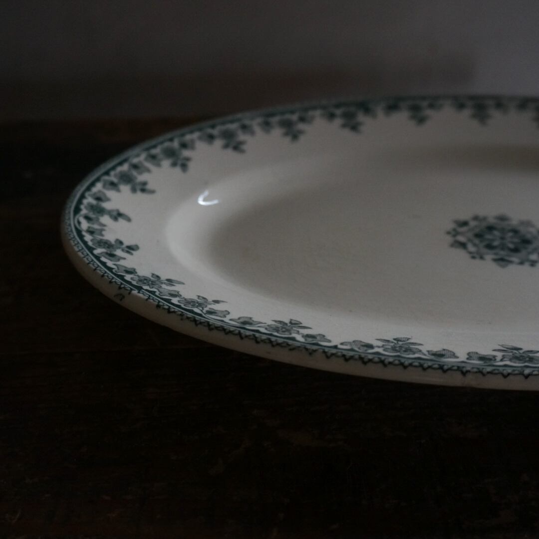 古いフランスの陶器オーバル皿