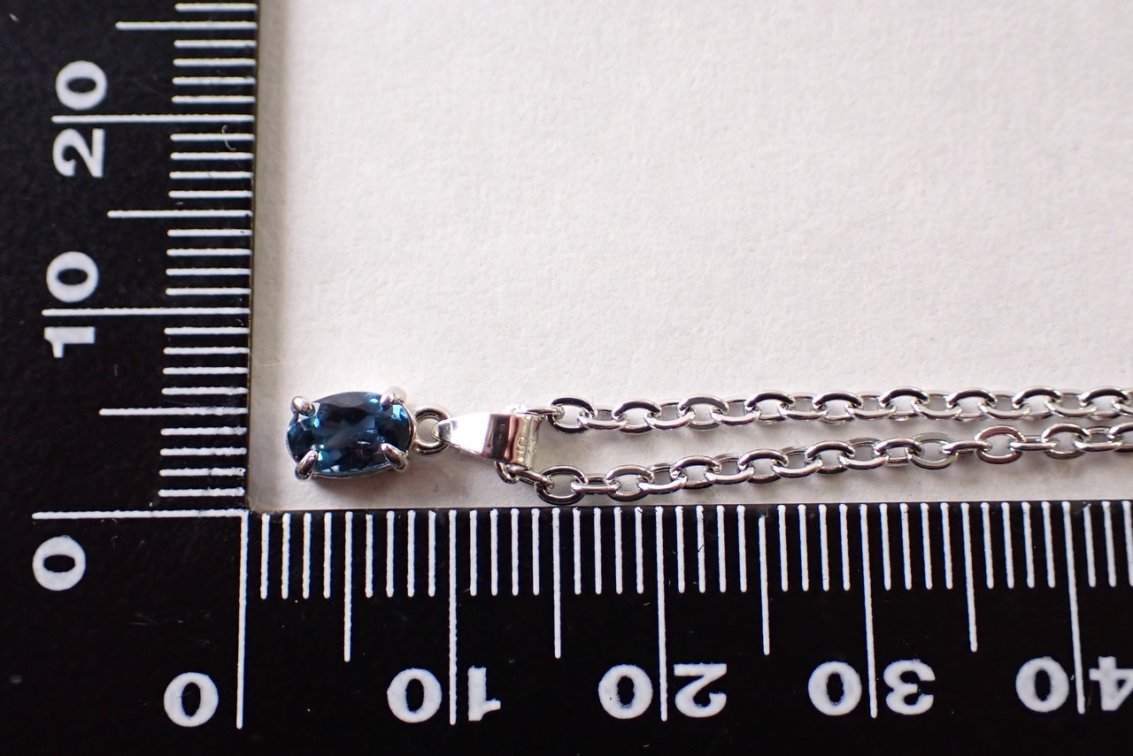 ロンドンブルートパーズネックレス　0.48ct　[C7‐494]