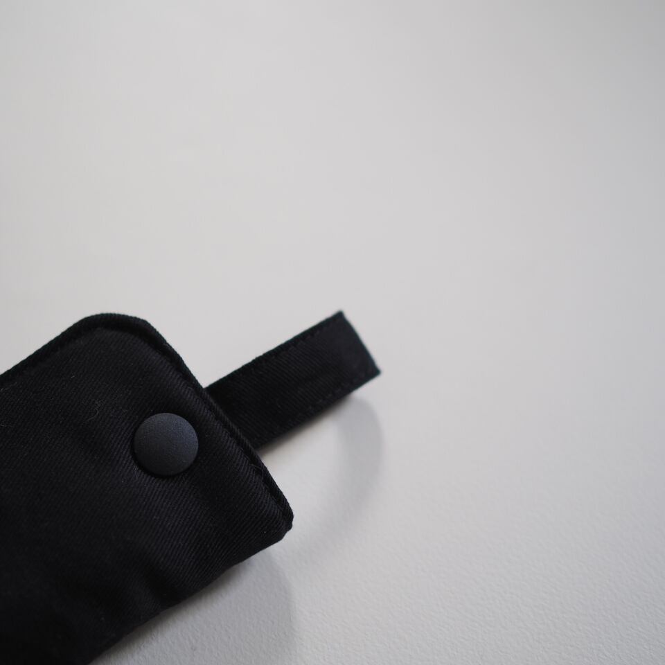 【黒】キーリール用隠しポケット付きランドセルの肩ベルトカバー