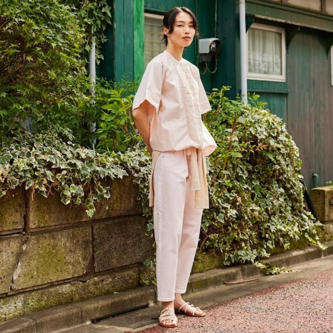 IKITSUKE イキツケ デニムテーパードパンツ・ライトピンク ストレッチの効いた美脚パンツ【送料無料】