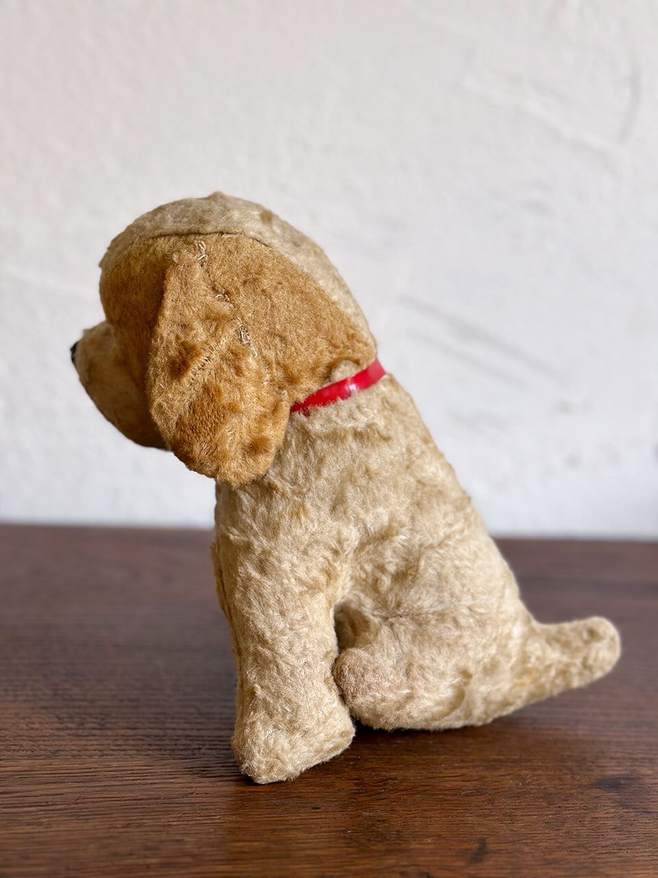 赤い首輪 子犬のぬいぐるみ | Brocante de La Cocotte （フランス