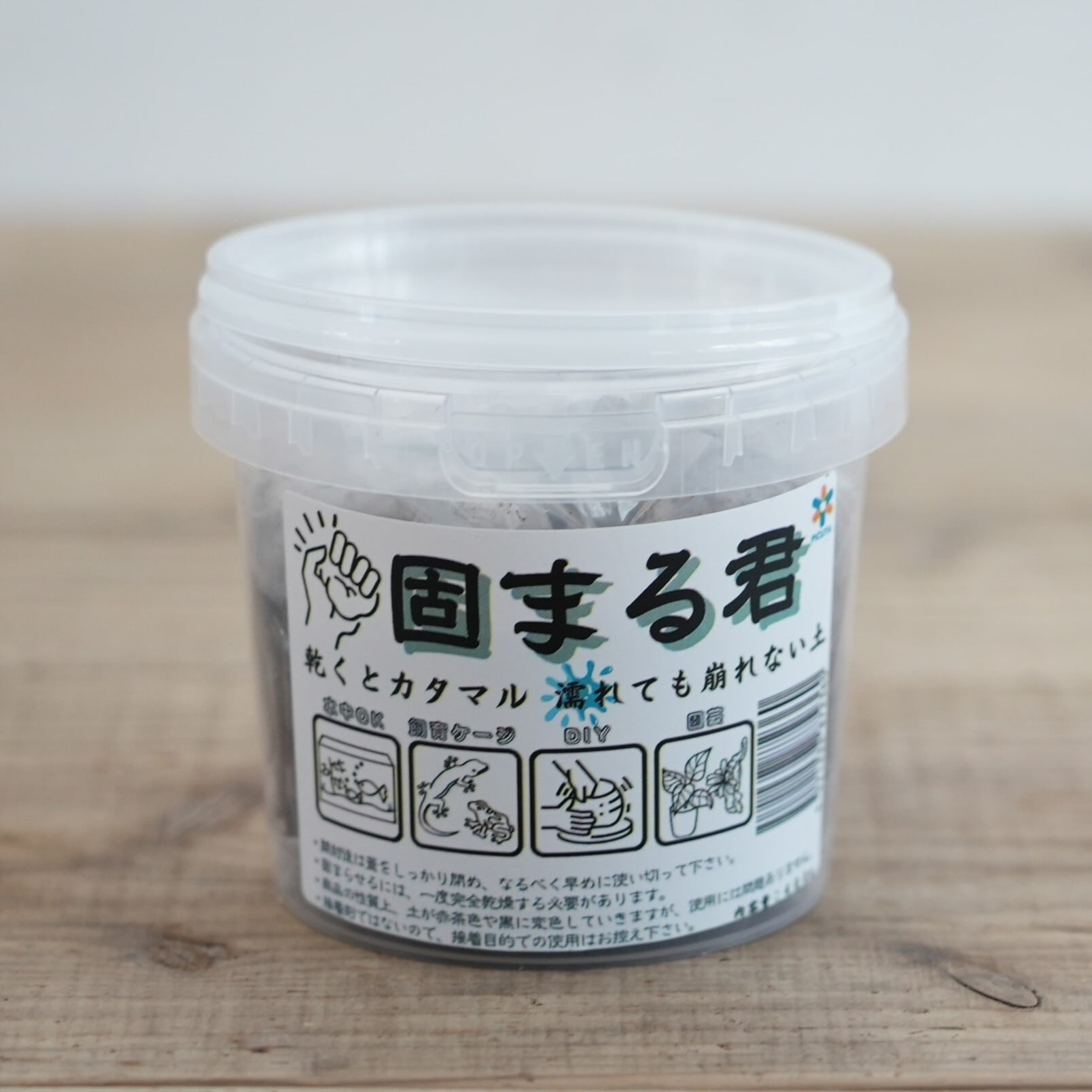 固まる君 固まる君 400g ◇乾くと固まり水中でも使える | 苔テラリウム専門