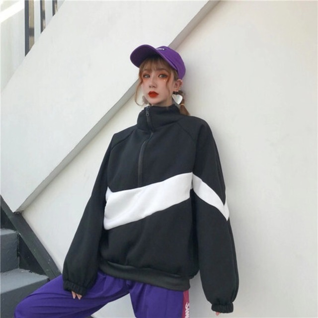 ロゴパーカー 韓国ファッション オルチャン ストリート系 モノトーン 黒 Helio