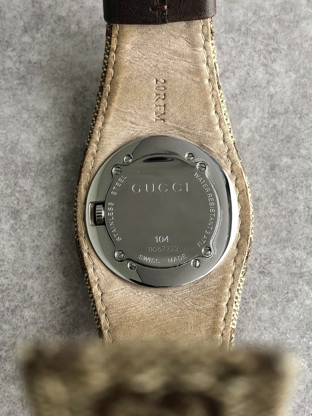 GUCCI グッチ GG 腕時計 ブラウン Gモチーフ キャンバス クウォーツ vintage ヴィンテージ オールド nehfxw