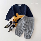 韓国子供服 / 26Autumn / 〖取寄〗DAILYBEBE / ワッフルヘンリーネックTシャツ / キッズ服 / ジュニア服 / 秋服 *XS~JL*