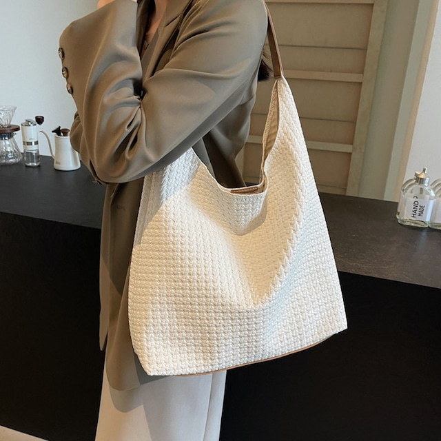 braided one-shoulder bag 10824