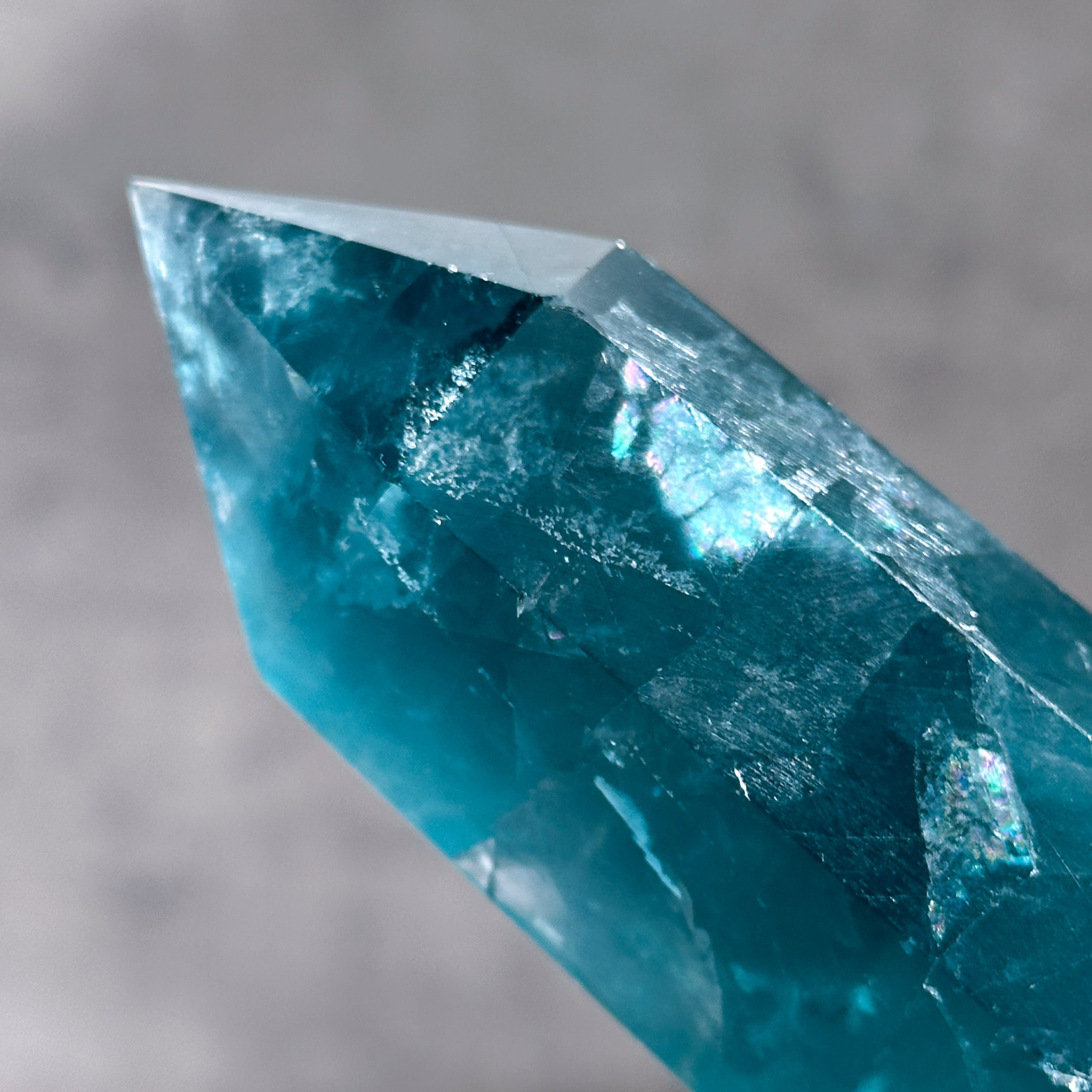 ブルーフローライト タワー型23 ◇ Fluorite ◇天然石・パワーストーン