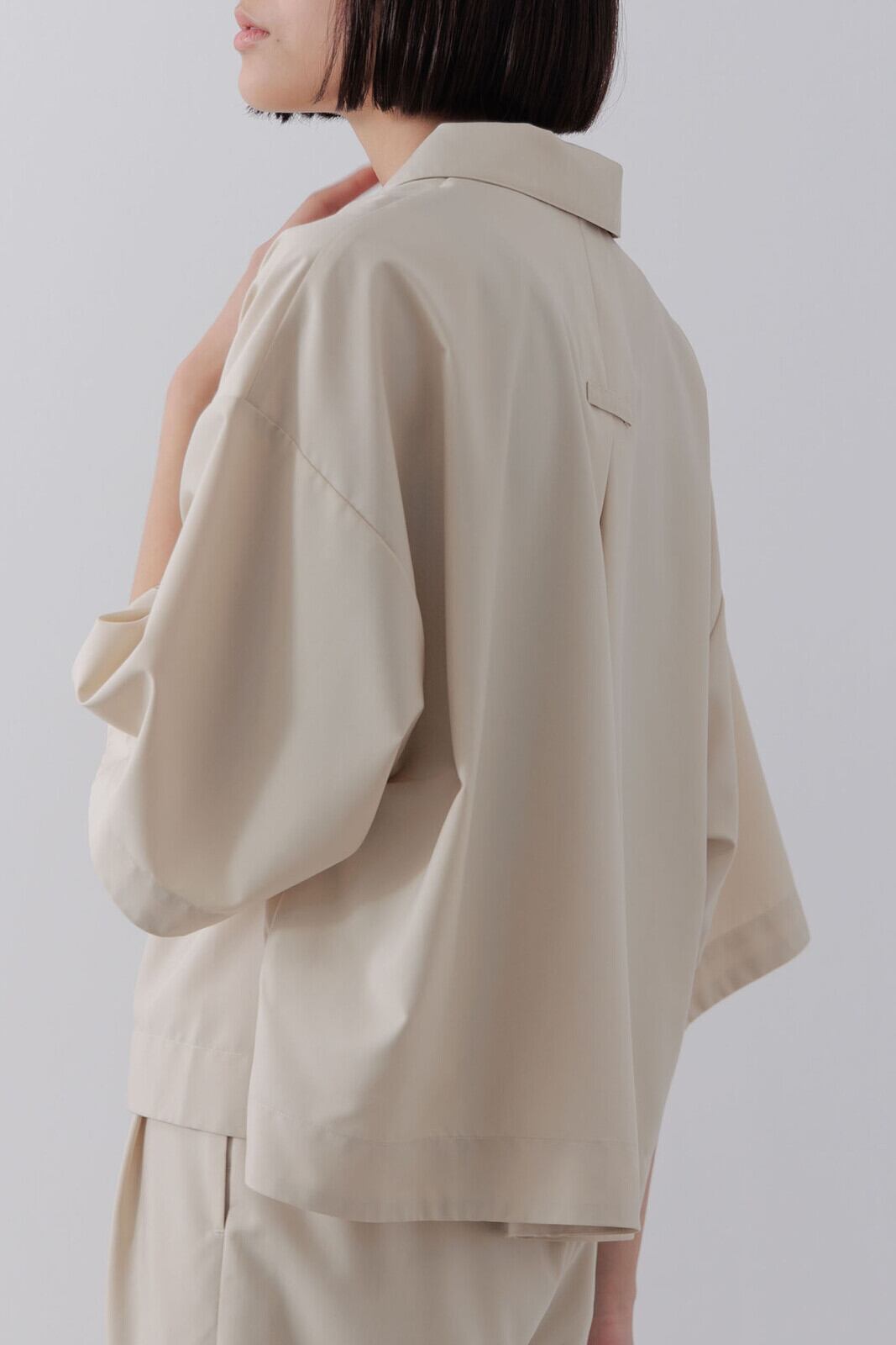 イージーケアクロップドシャツ | Doux robe