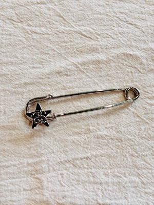 STUSSY/Safety Pin/安全ピン/星型/SSリンクロゴ/ブロ－チ/シルバ－/ステュ－シ－