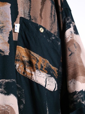 multi square art pattern oversize s/s shirt