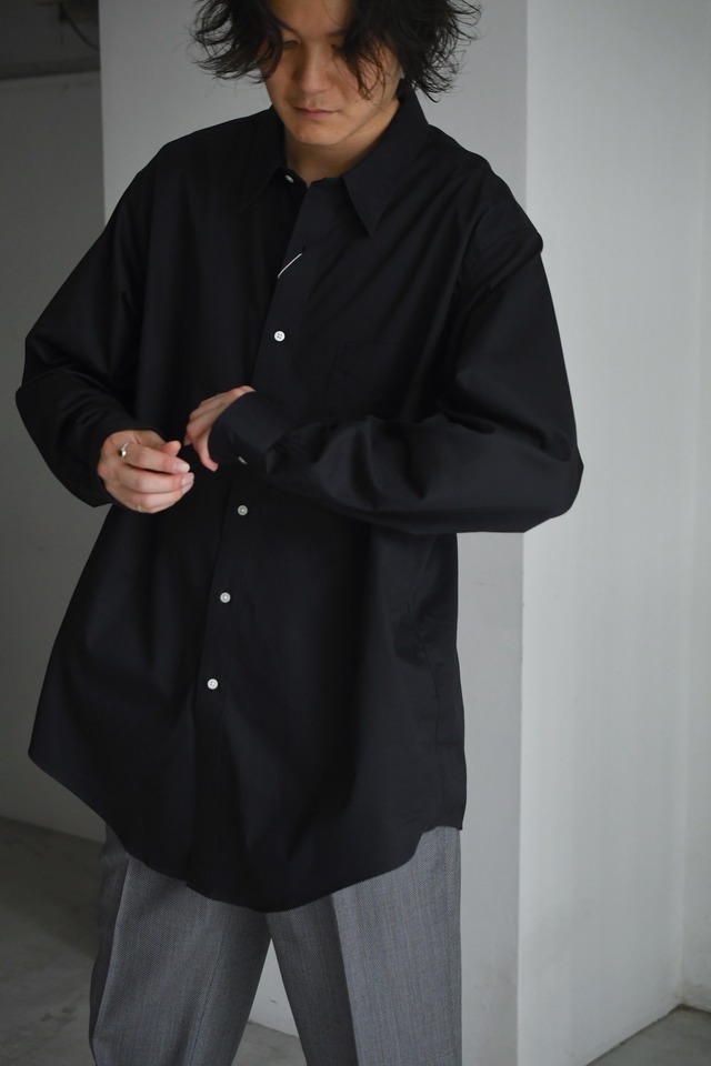 FOUNDOUR / REGULAR COLLAR SHIRT (NAVY)