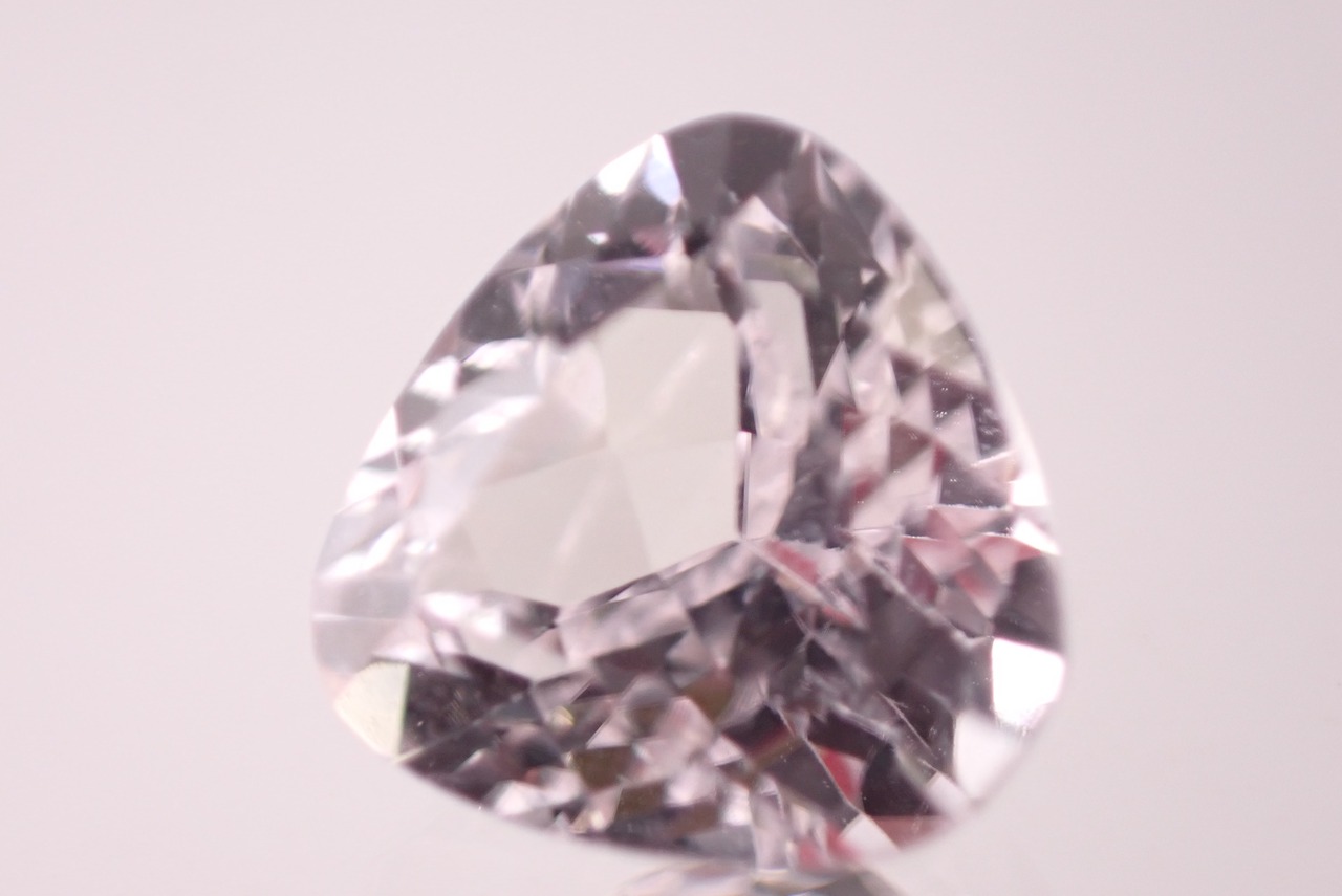 クンツァイト　1.46ct　[D3-195]