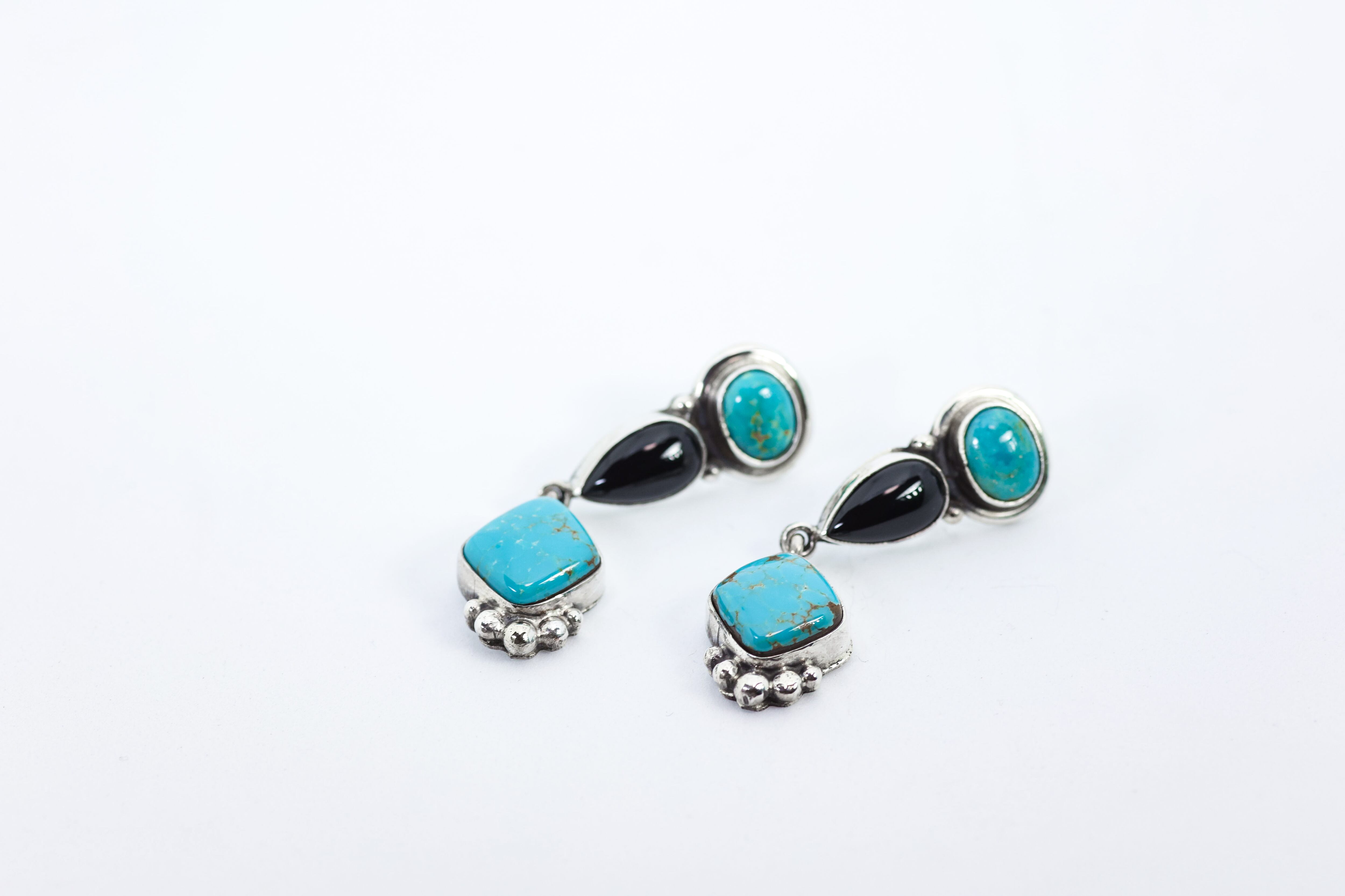 インディアンジュエリー ターコイズ オニキス onyx turquoise ピアス