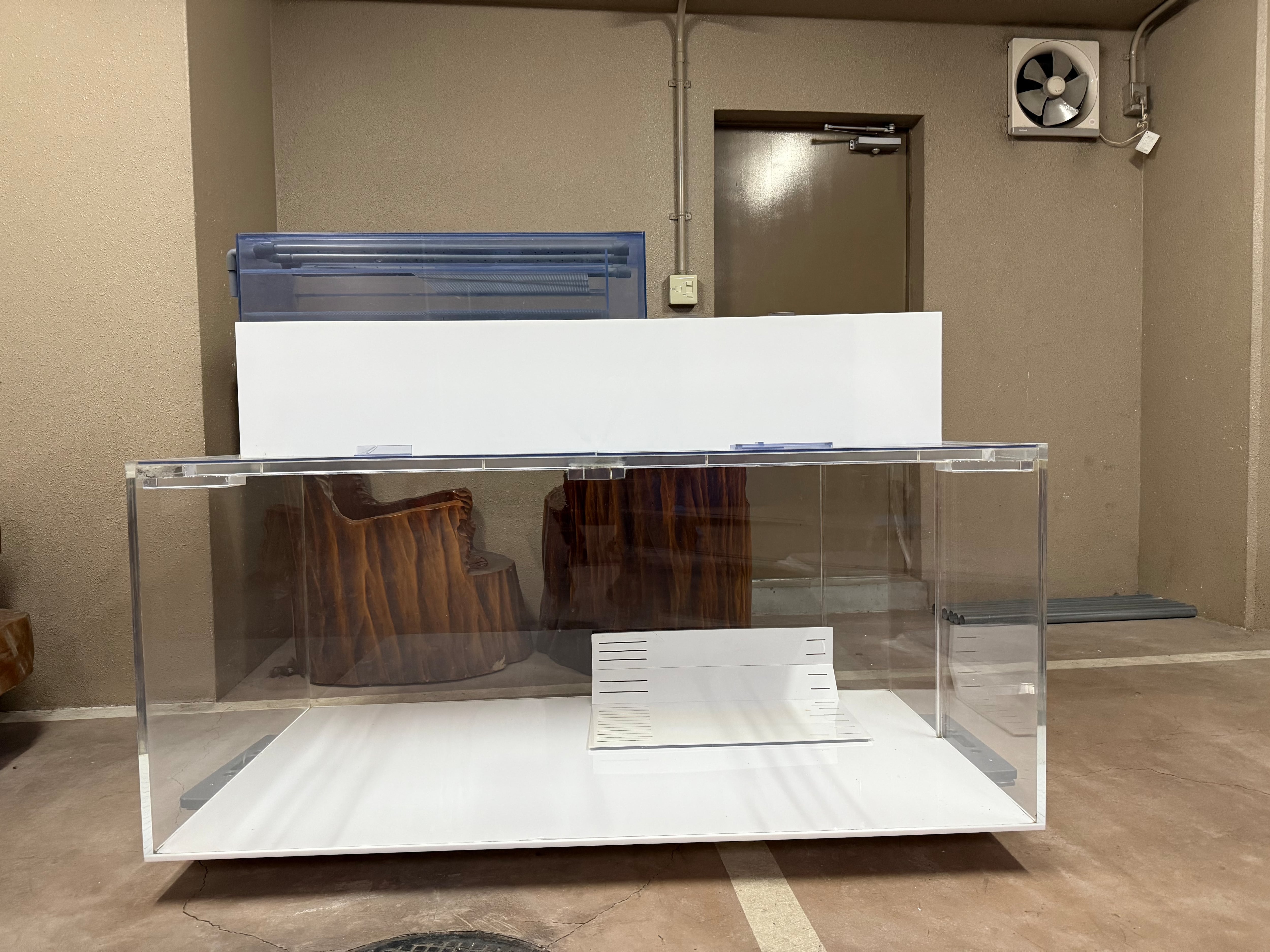 中古水槽 2000✖️900✖️600 カンテツ水槽セット | アクアショップ