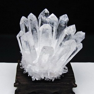 水晶 クラスター 水晶 原石 台座付属 一点物 おまかせ便 182-8603