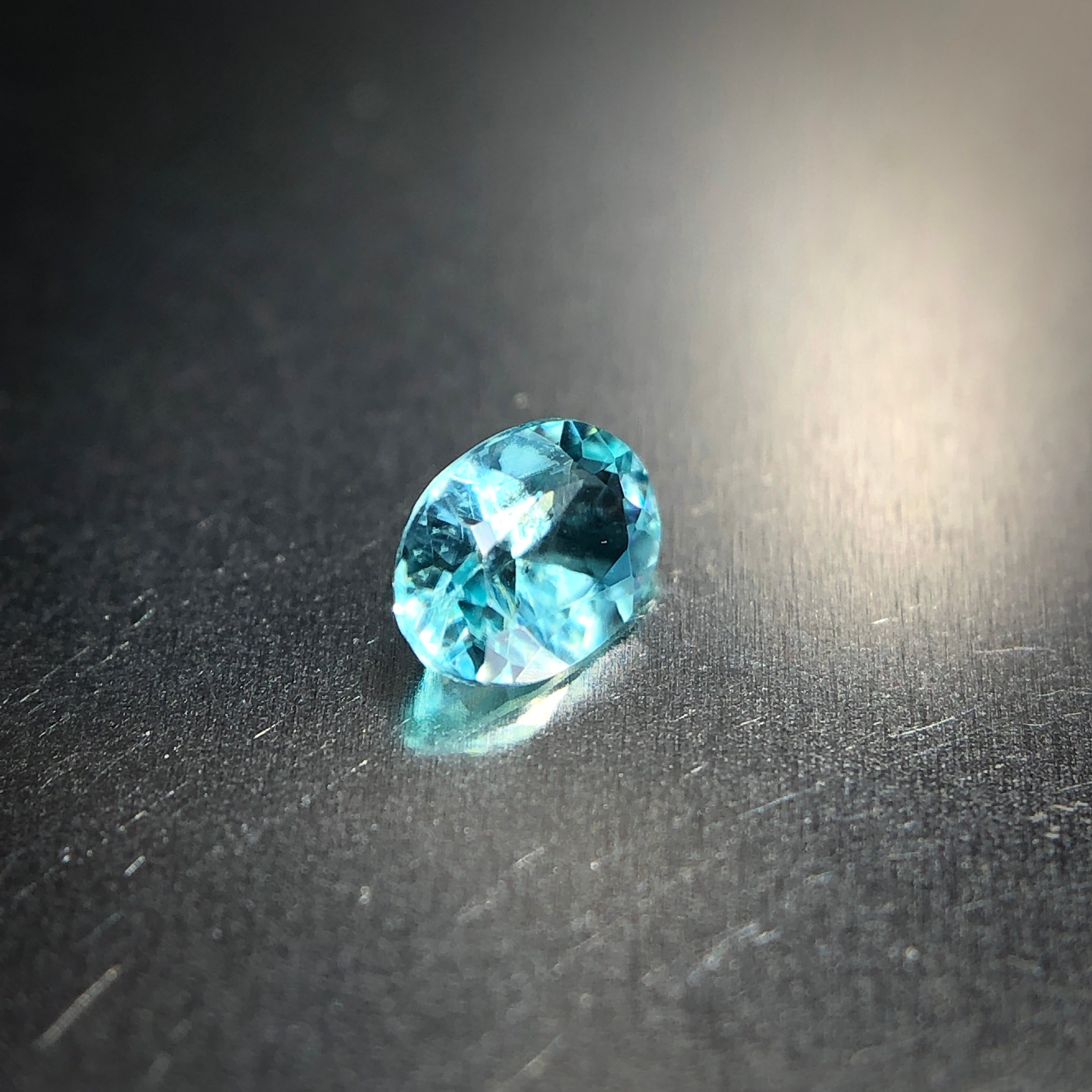 唯一無二の青色 0.08ct 希少石 天然 グランディディエライト | Frederick’s Gems&Jewelry powered by BASE