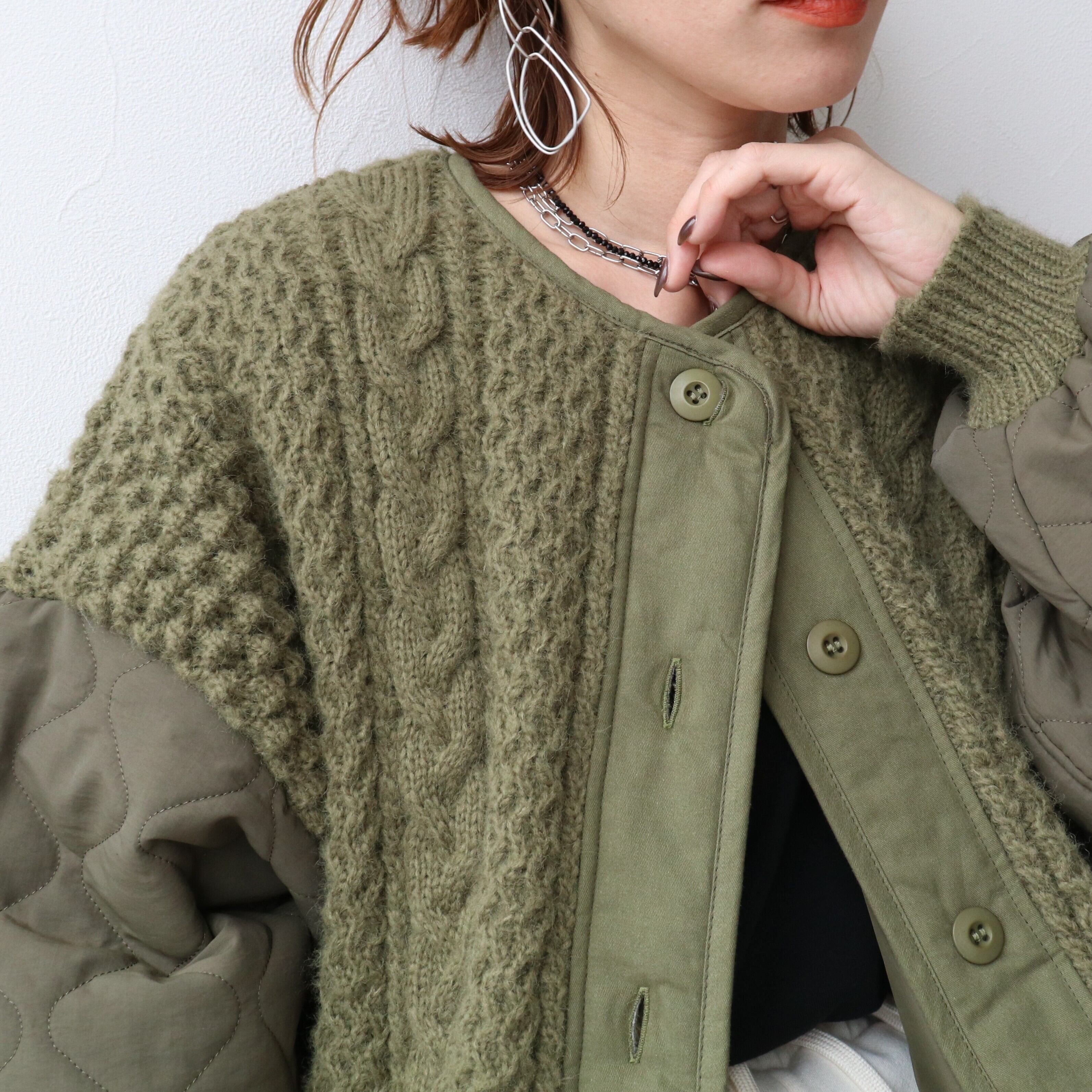 MOSCHINO バージンウール ケーブルニット ボリュームネック Oversized pullover in carved wool | Moschino