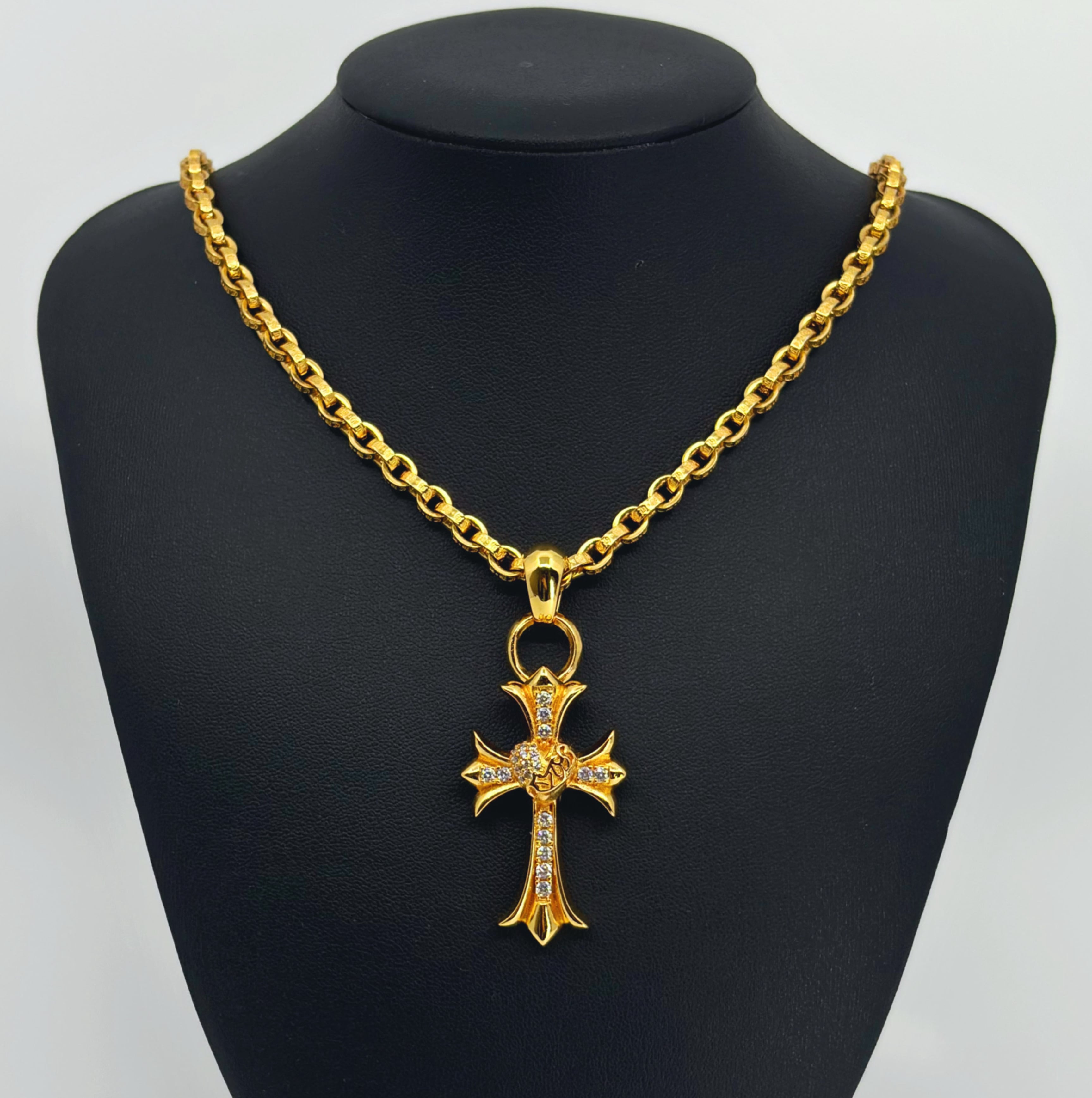 タイニーチェーン ダガーペンダント ゴールド | crossluxury