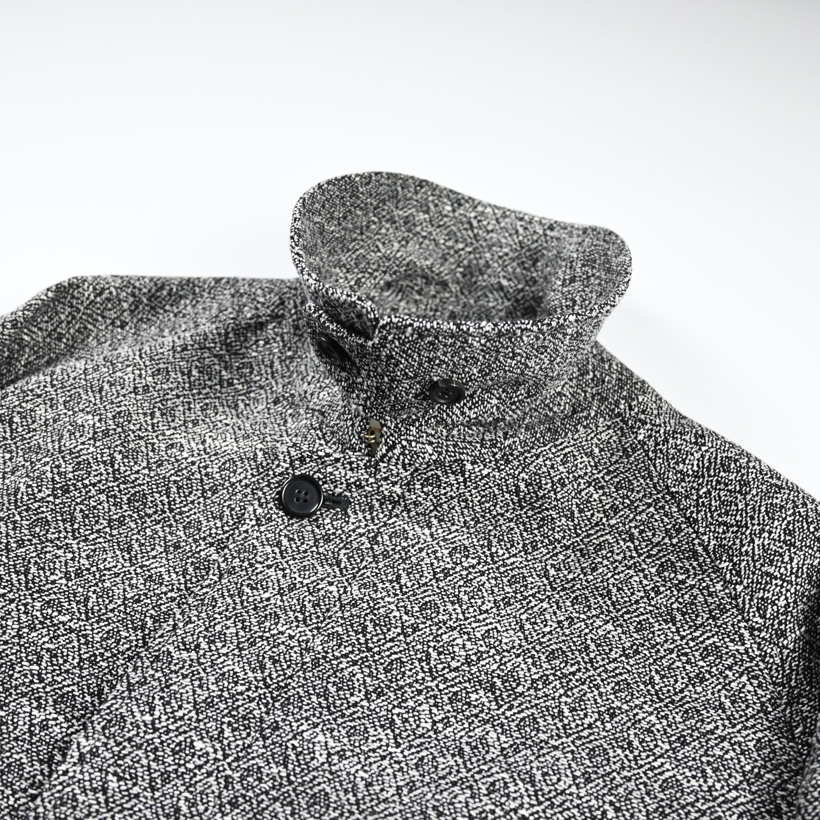 INTERIM / DOUBLE SIDED JACQUARD TWEED DEADSTOCK HYPER BIG HUNTING