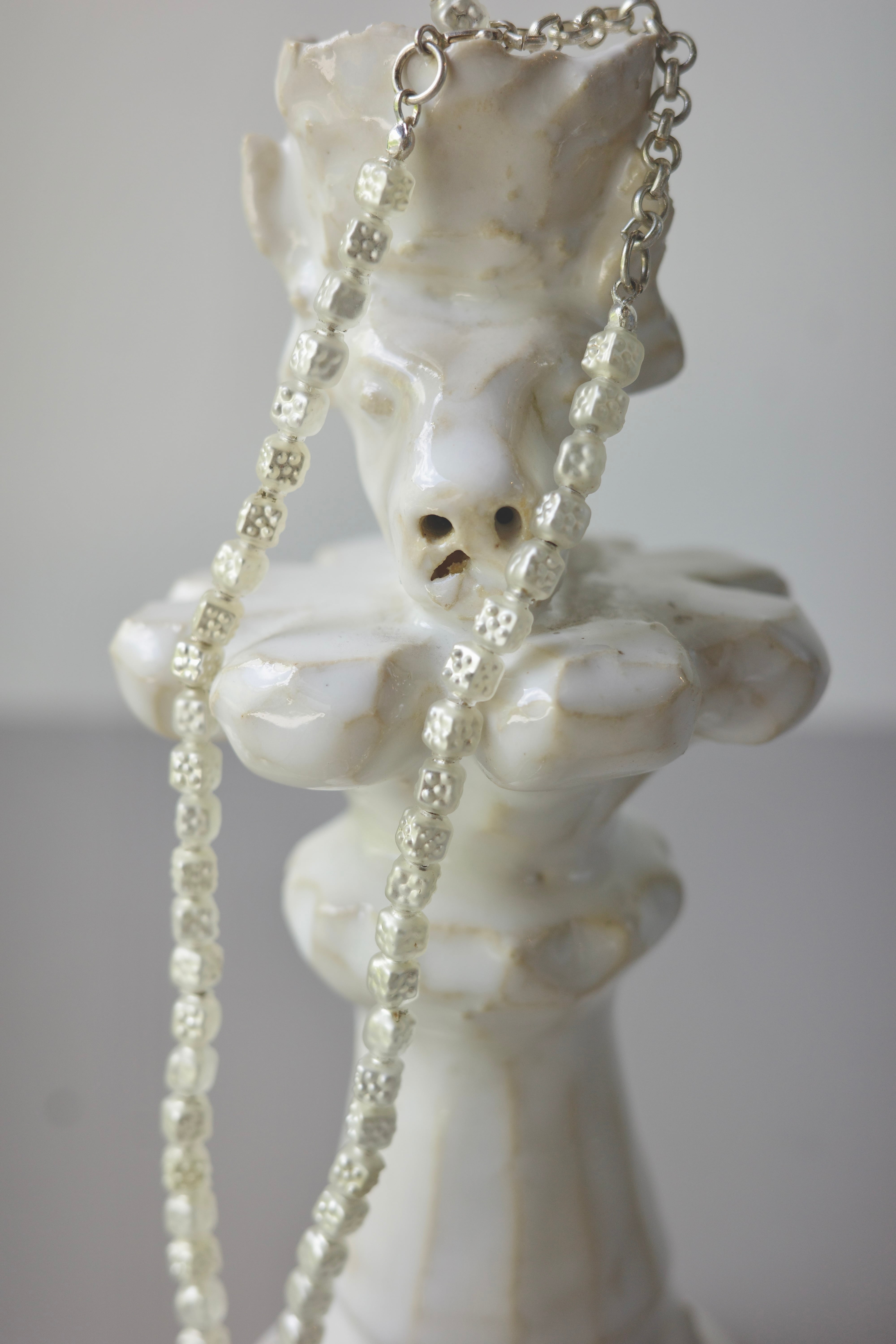 Daniel et Lili【40's vintage verre souffle cube necklace -Perl