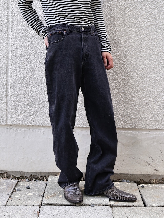 tapered black denim pants