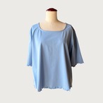 大人可愛い シンプル スクエアネックTシャツ｜ブルー｜サムネイル1