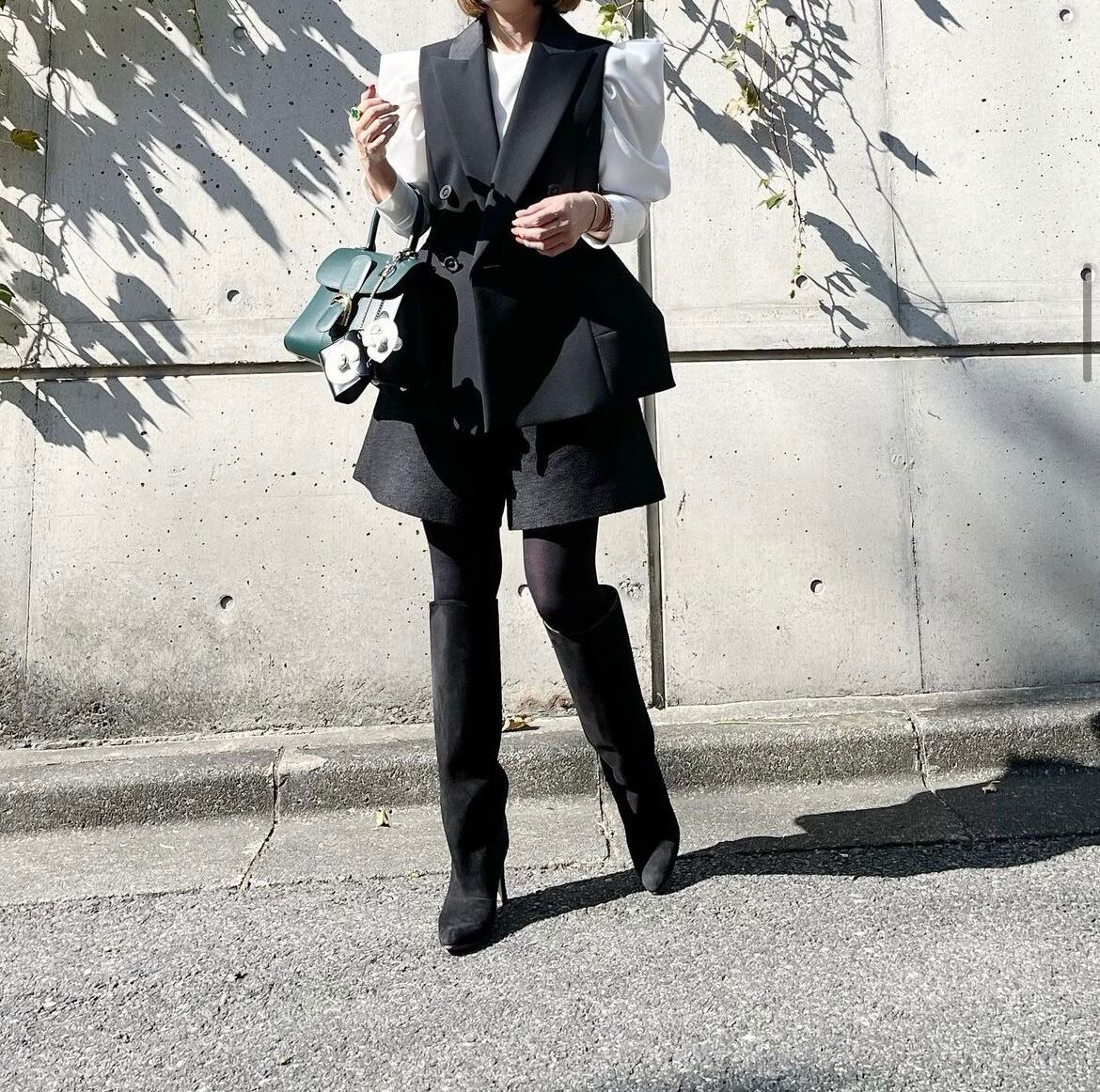 とんがりパフtops Manon ホワイト | Cygne 