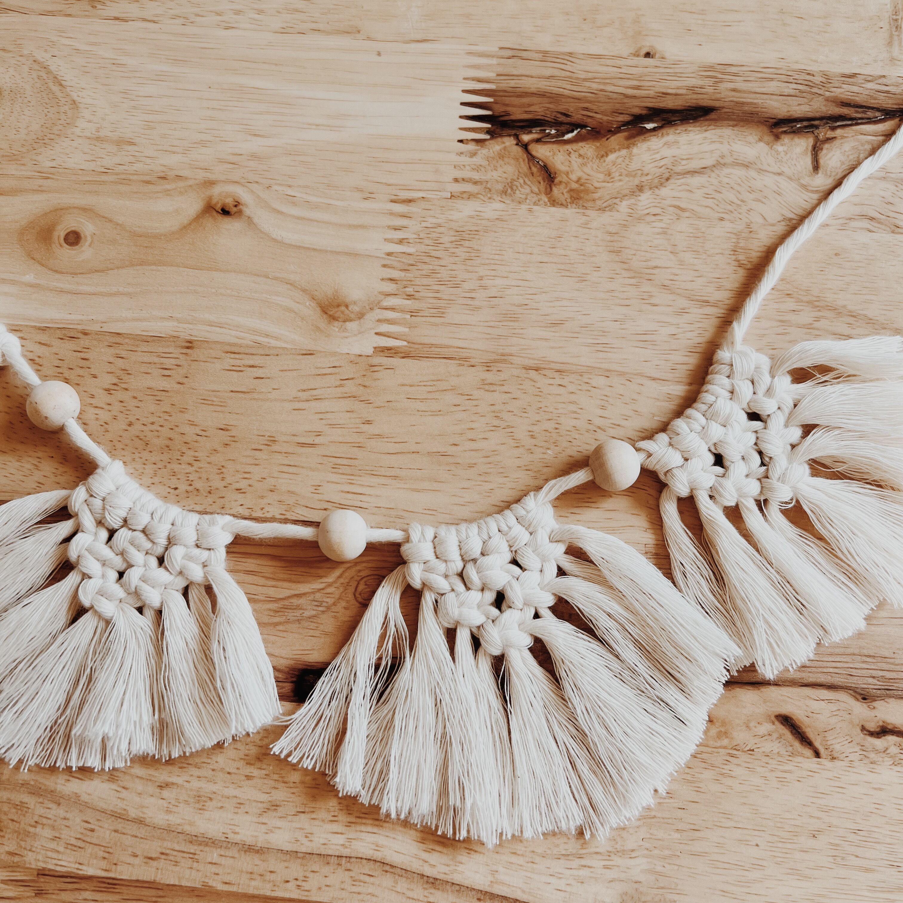 マクラメ編みのガーランド || macrame garland | hagoromo // macrame  