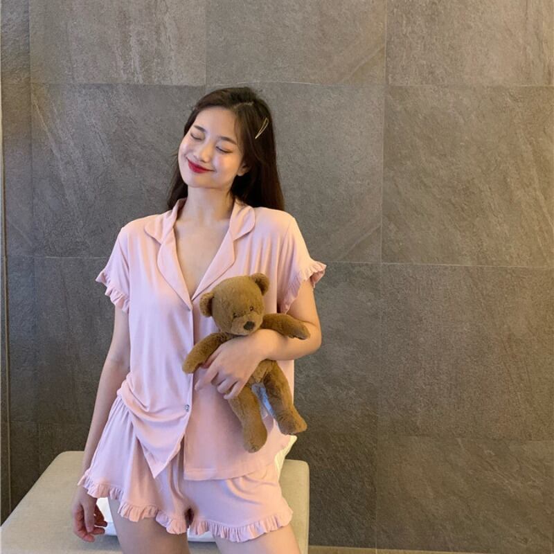 パジャマスーツの女性の夏の半袖ショーツカジュアルは、かわいい薄い2020新しいホームサービスのツーピーススーツの外で着用することができます ブラックストロベリース33681845822