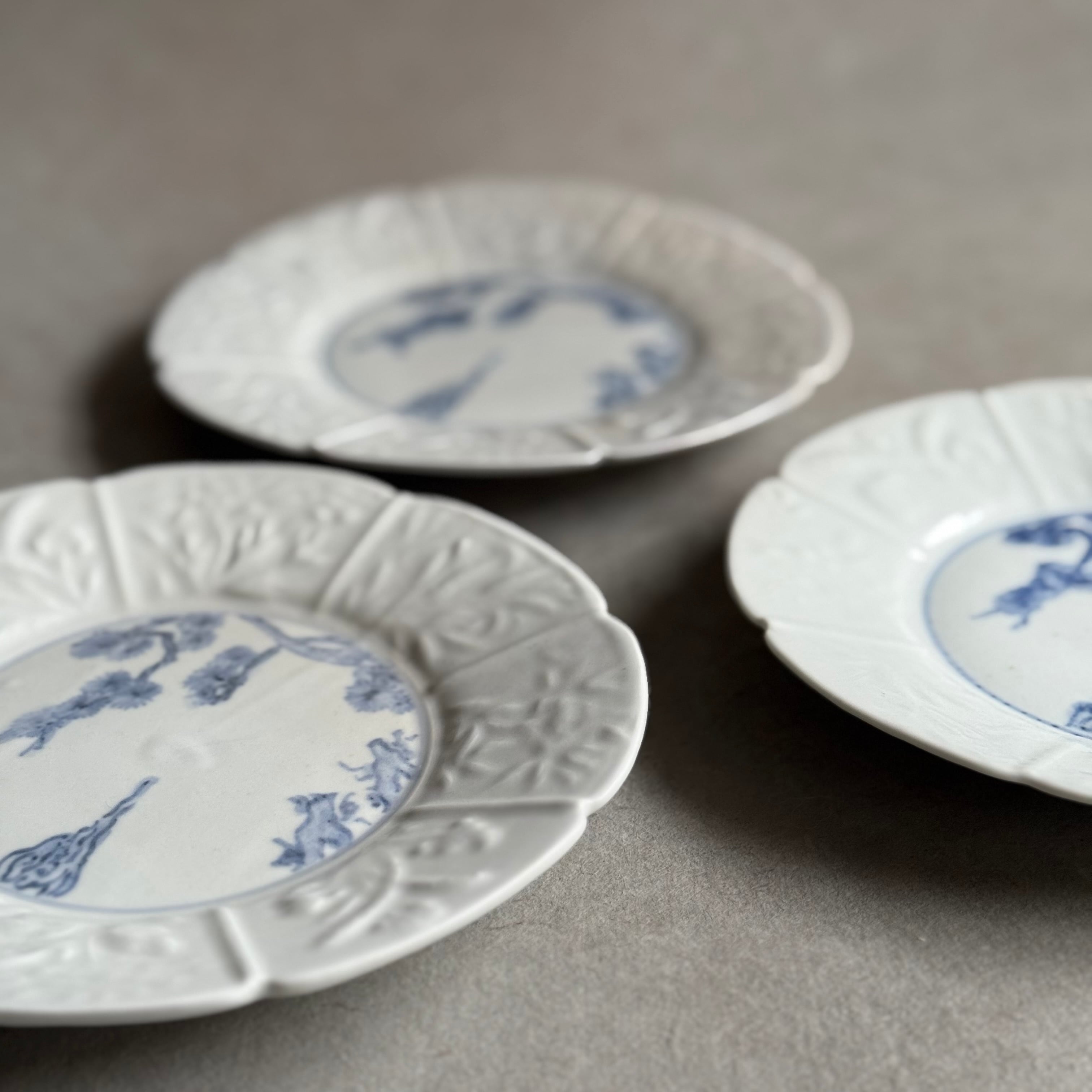 豊増一雄 染付松雲紋五寸皿 | gallery 一白