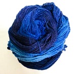 和綿・ガラ紡・阿波藍染め　糸