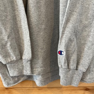 【champion】カレッジ カンザス大学 バスケ NCAA 長袖Tシャツ ロンT アメリカ古着