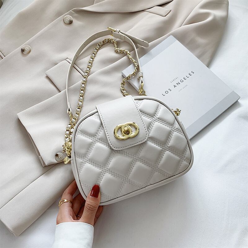 新しい小さなバッグ女性バッグ2020新しい波の野生の野生のダイヤモンドチェーンショルダーメッセンジャーバッグネット赤小さな正方形バッグ Tiancai_Wing_Bag2663195