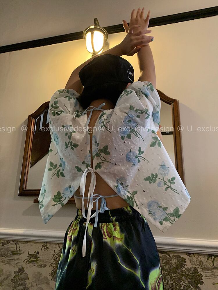 ショートラウンドネック半袖スリーブシャツ レディースサマー薄手ルーズバックレスフローラルトップス レース ハーフスリーブ 夏物 花柄 Oネック レースアップ ビッグFスモールZ韓国83799622969