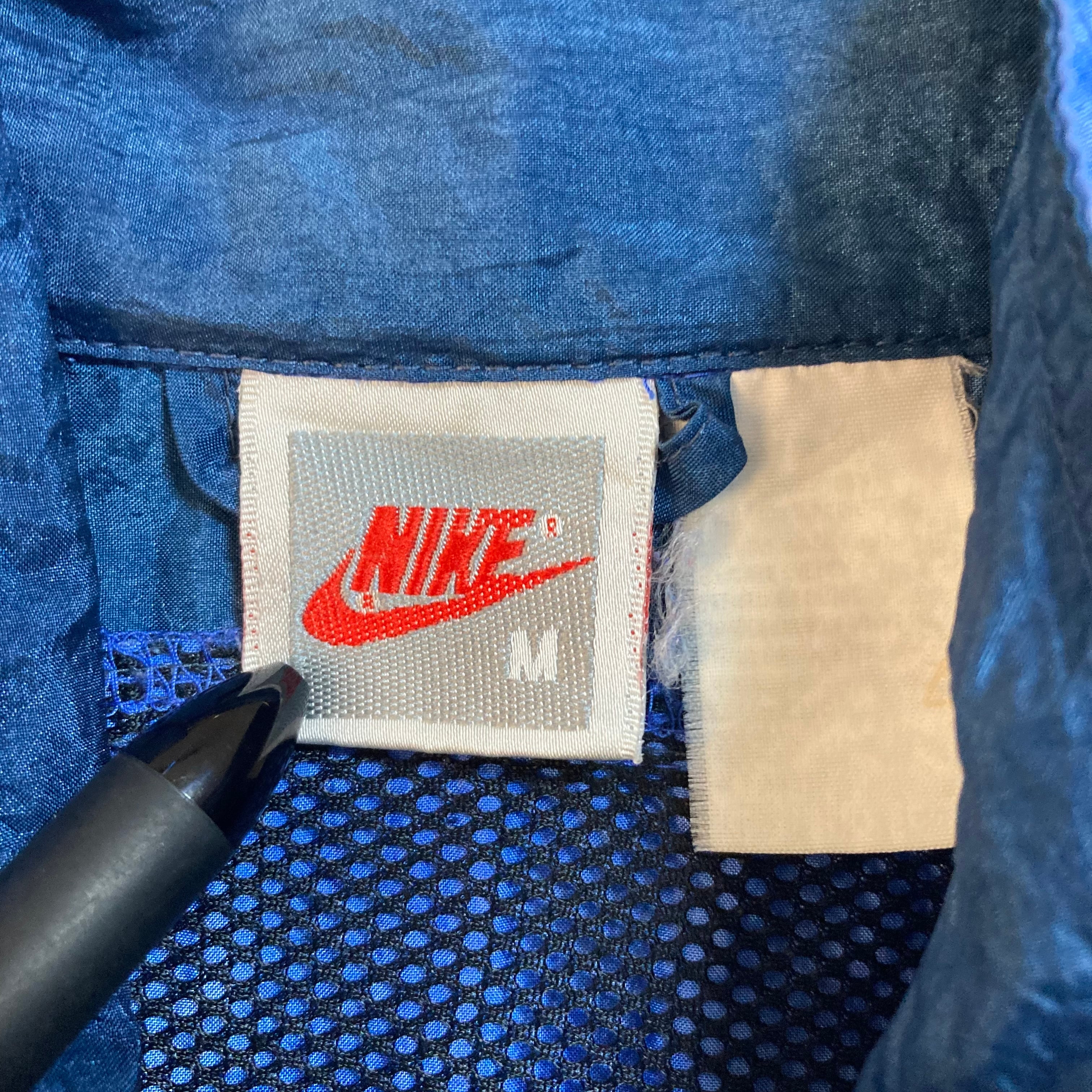 NIKE ワンポイト刺繍トレーナー ライムグリーン L